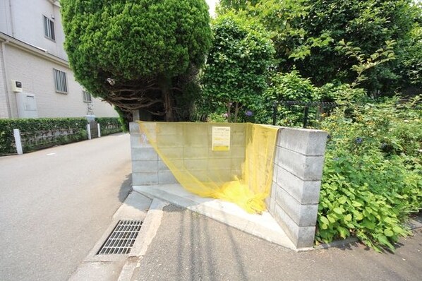 キャメリア・コートの物件内観写真